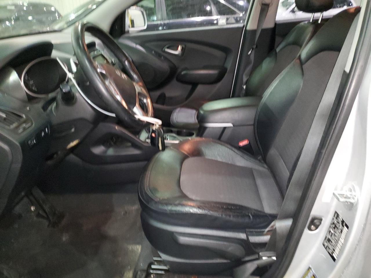 2012 Hyundai Tucson - Image 7