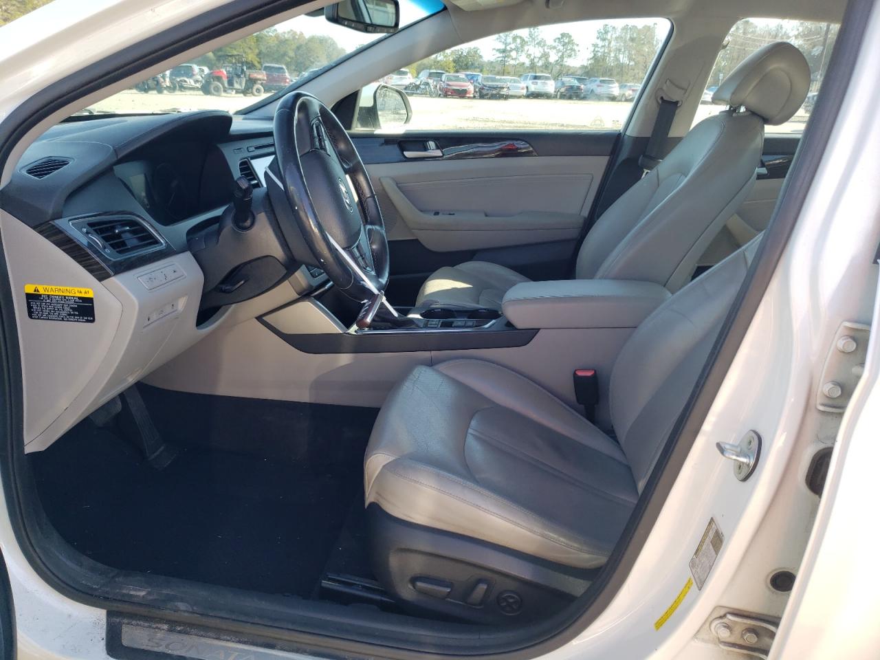 2016 Hyundai Sonata - Image 7