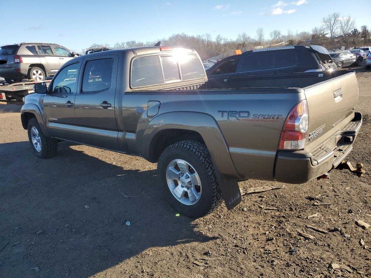 VIN 3TMMU4FNXEM067371 2014 TOYOTA TACOMA no.2