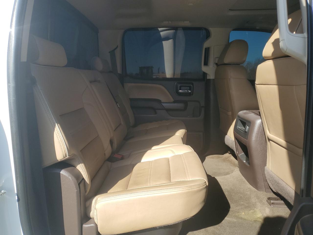 2017 GMC Sierra - Image 11