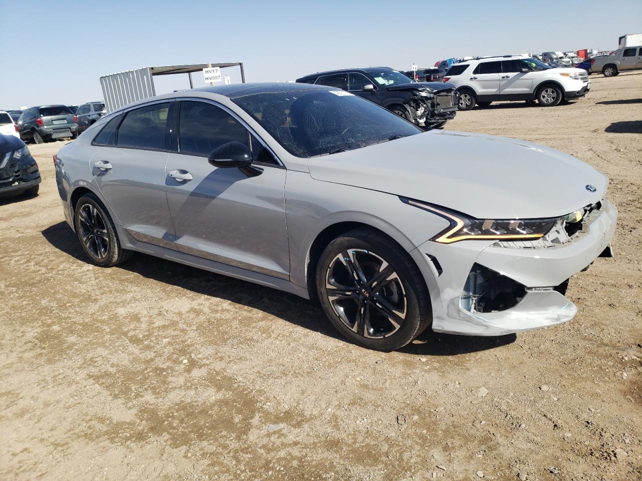 2021 Kia K5 - Image 4