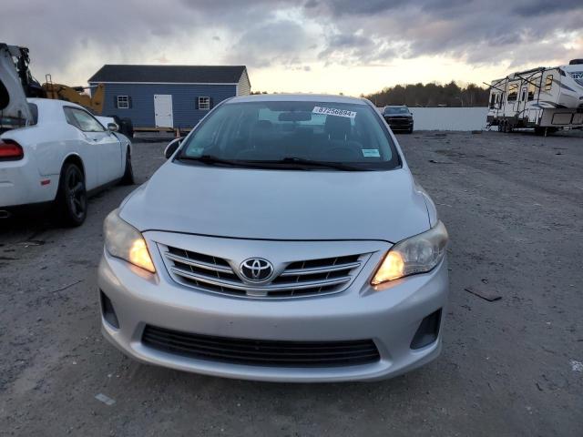  TOYOTA COROLLA 2013 Srebrny