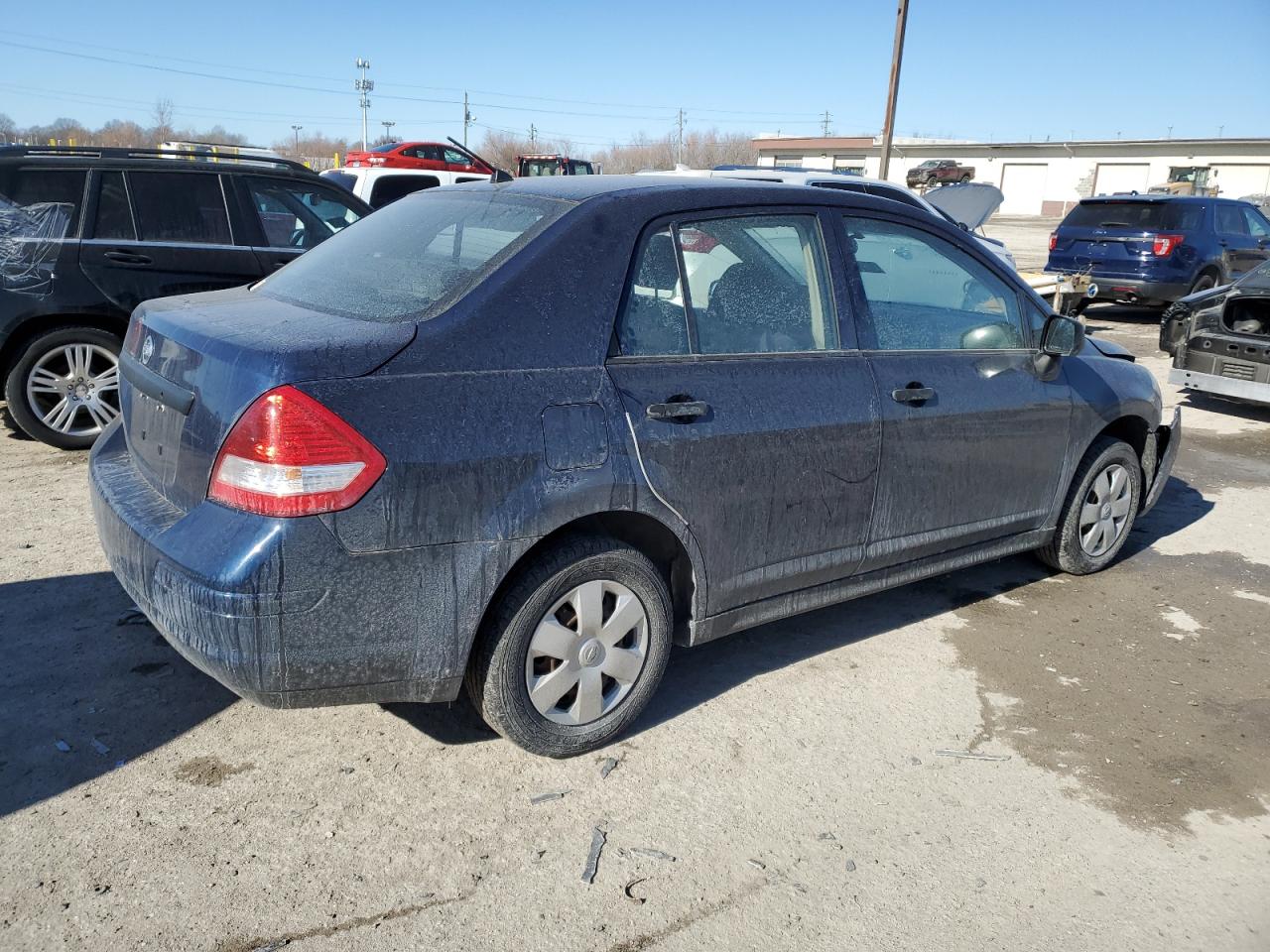 2009 Nissan Versa - Image 3