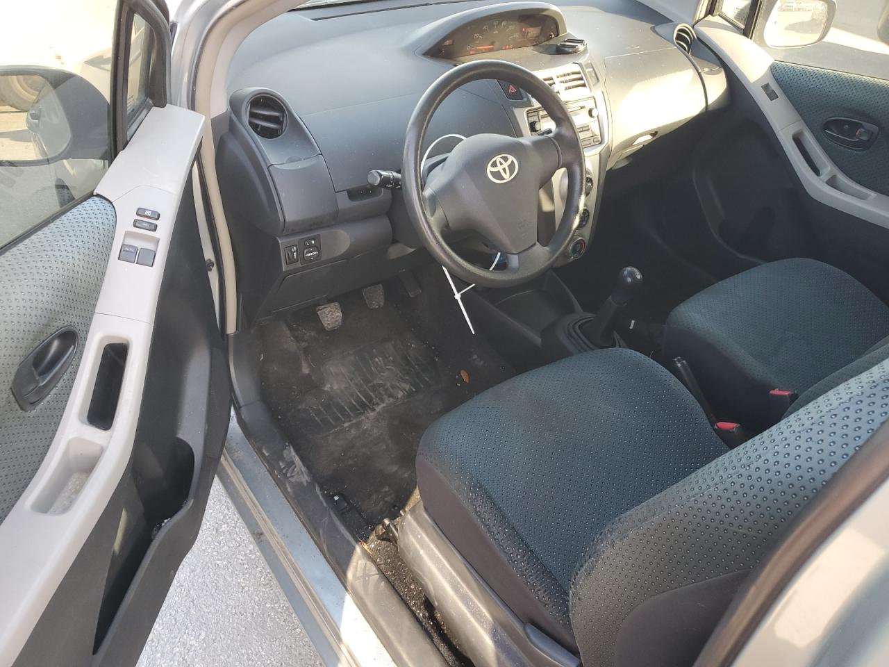 2008 Toyota Yaris - Image 8