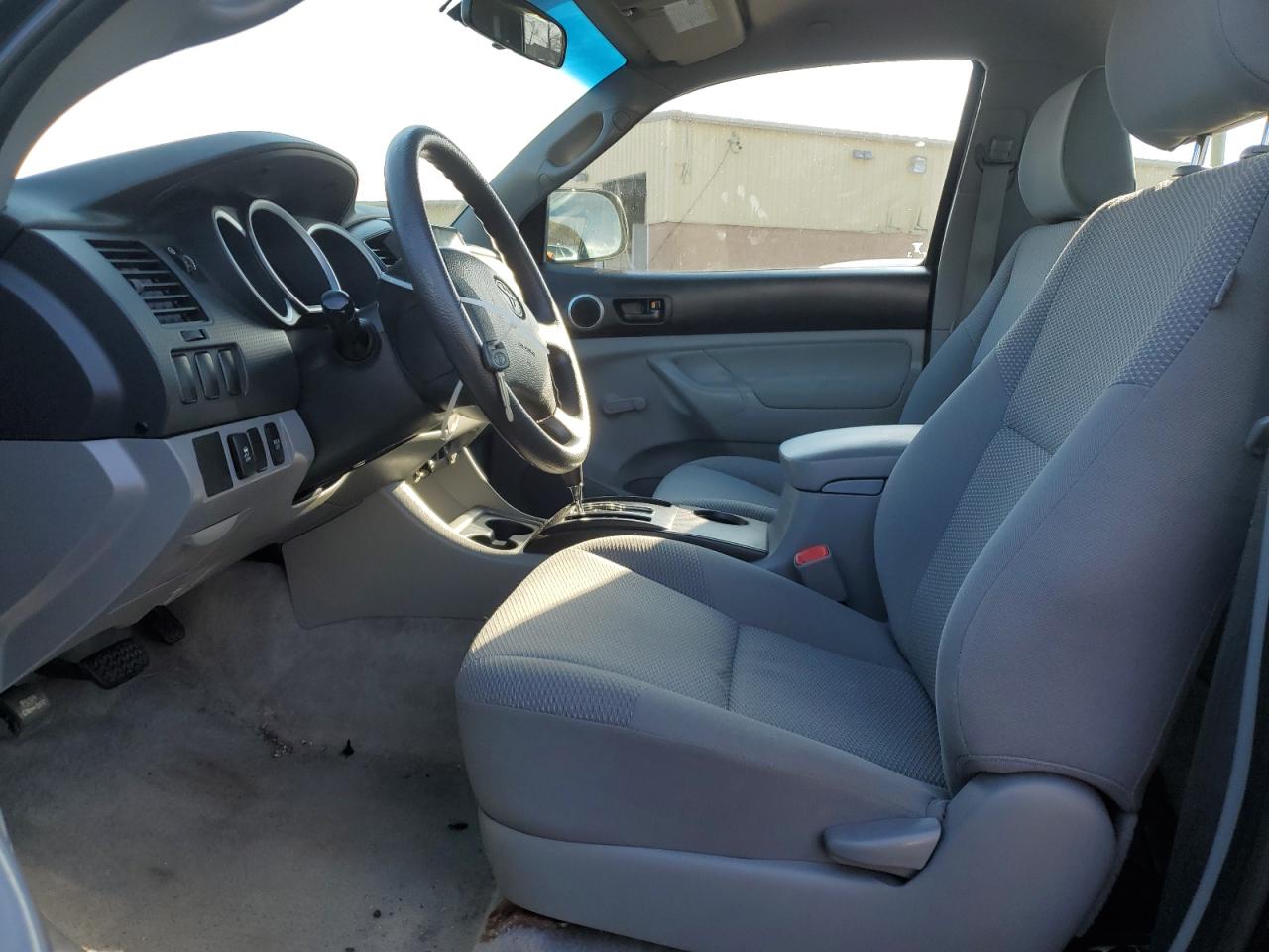 2011 Toyota Tacoma - Image 7