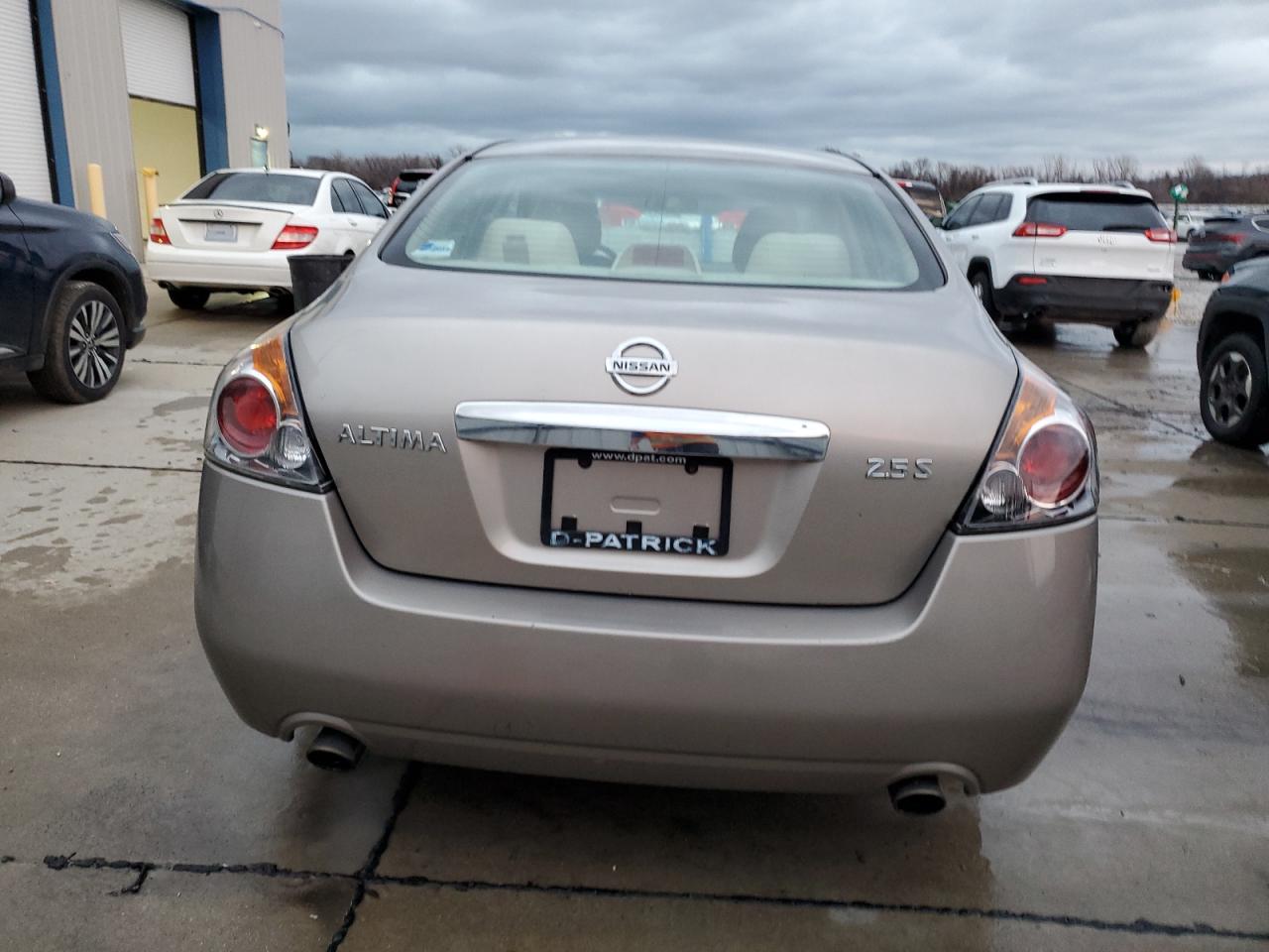 2012 Nissan Altima - Image 6