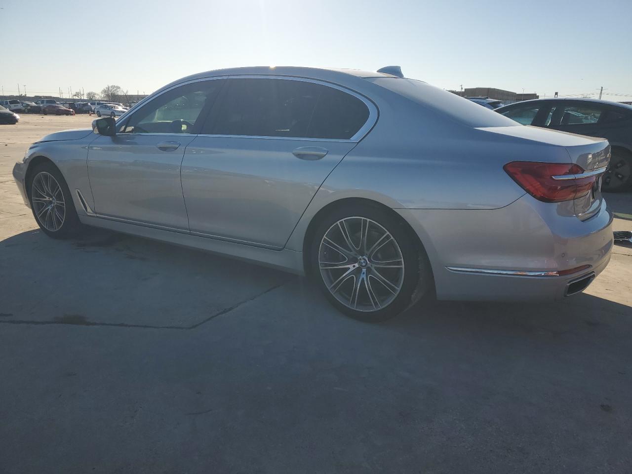 2018 BMW 7er - Image 2