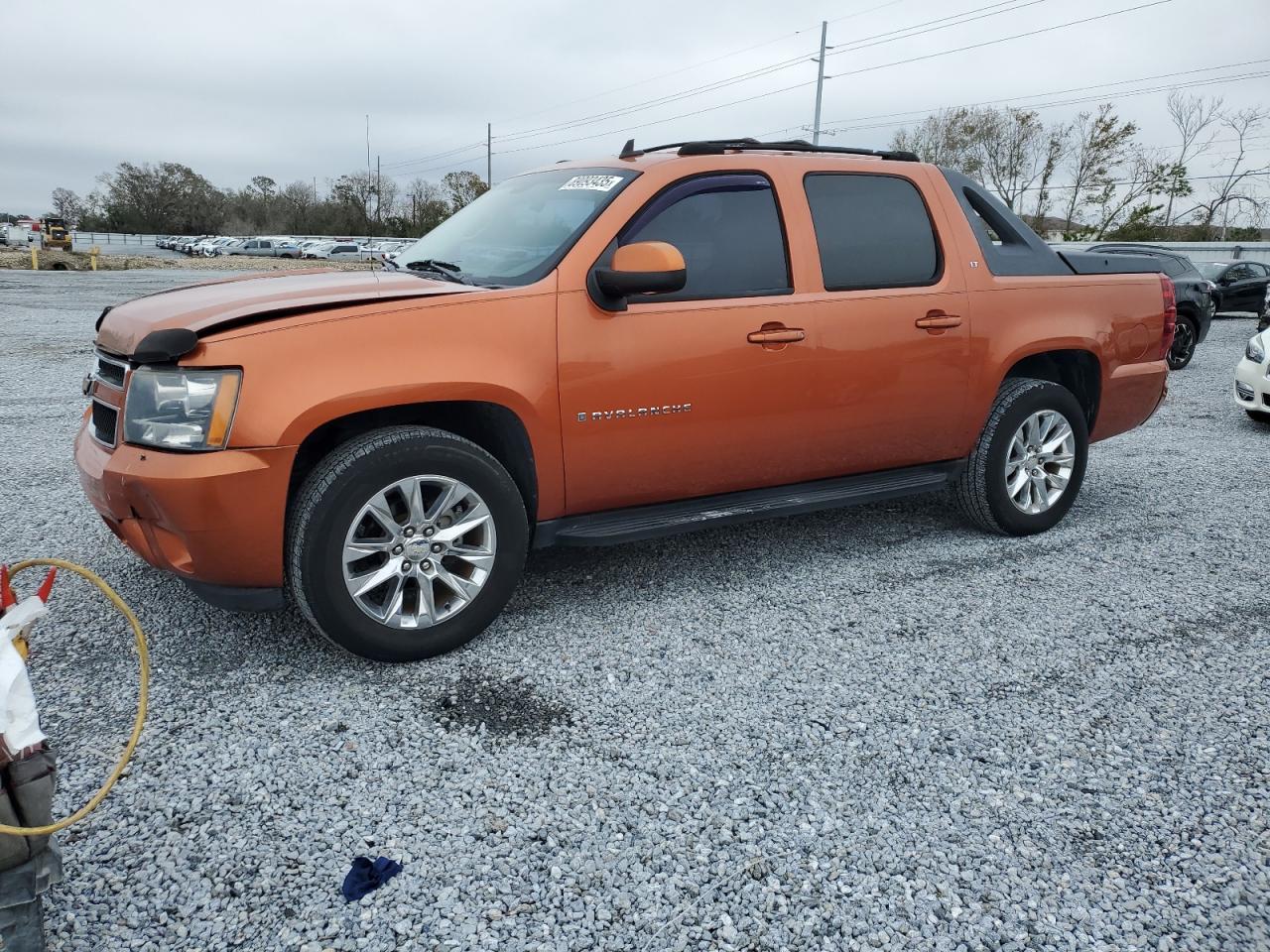 2008 Chevrolet Avalanche - Image 1