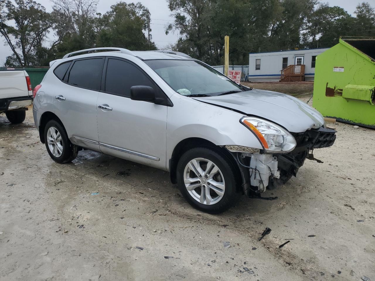 2015 Nissan Rogue - Image 4
