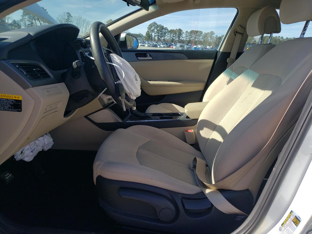 2017 Hyundai Sonata - Image 7