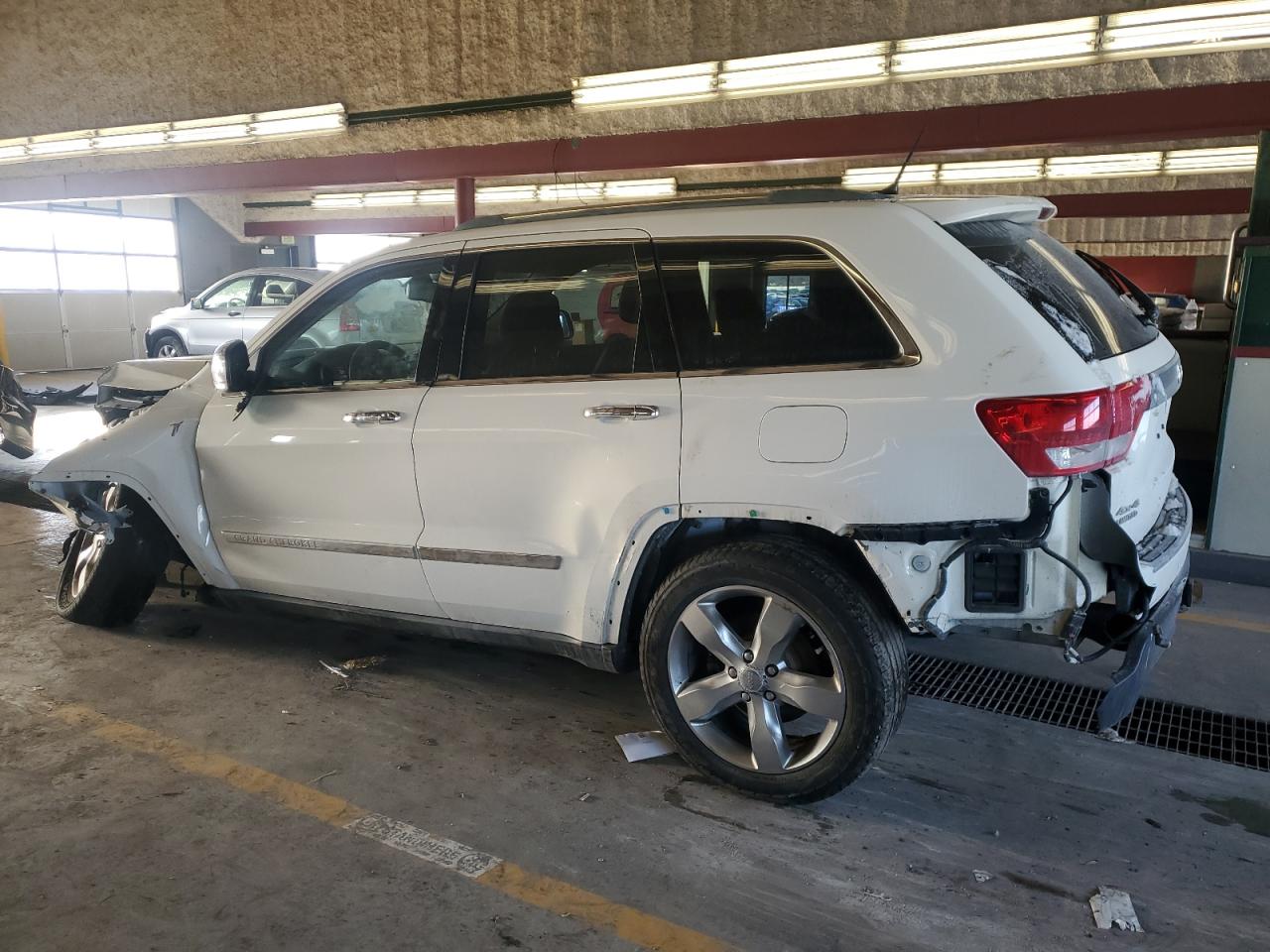 2011 Jeep Grand Cherokee - Image 2
