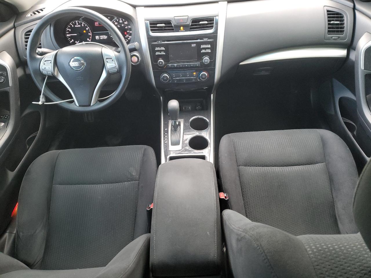 2014 Nissan Altima - Image 8