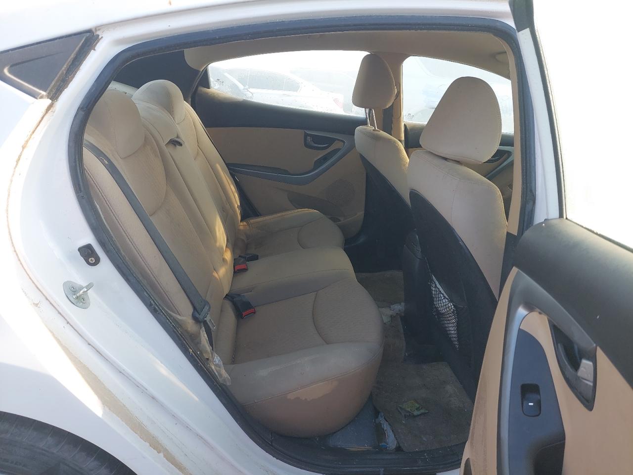 KMHDG41C2EU853945 - 2014 Hyundai ELENTRA - #87789495