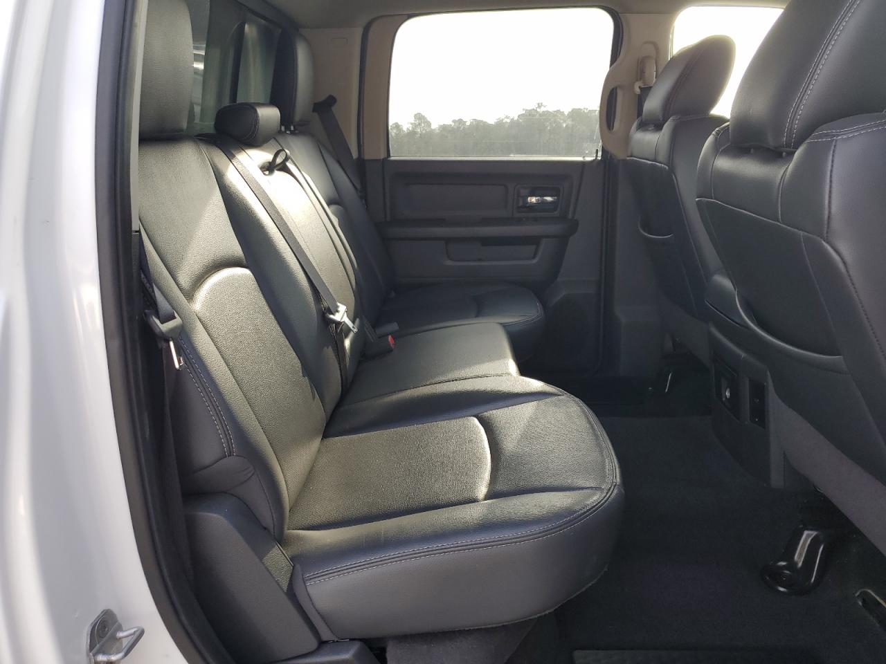 2012 Dodge RAM - Image 10