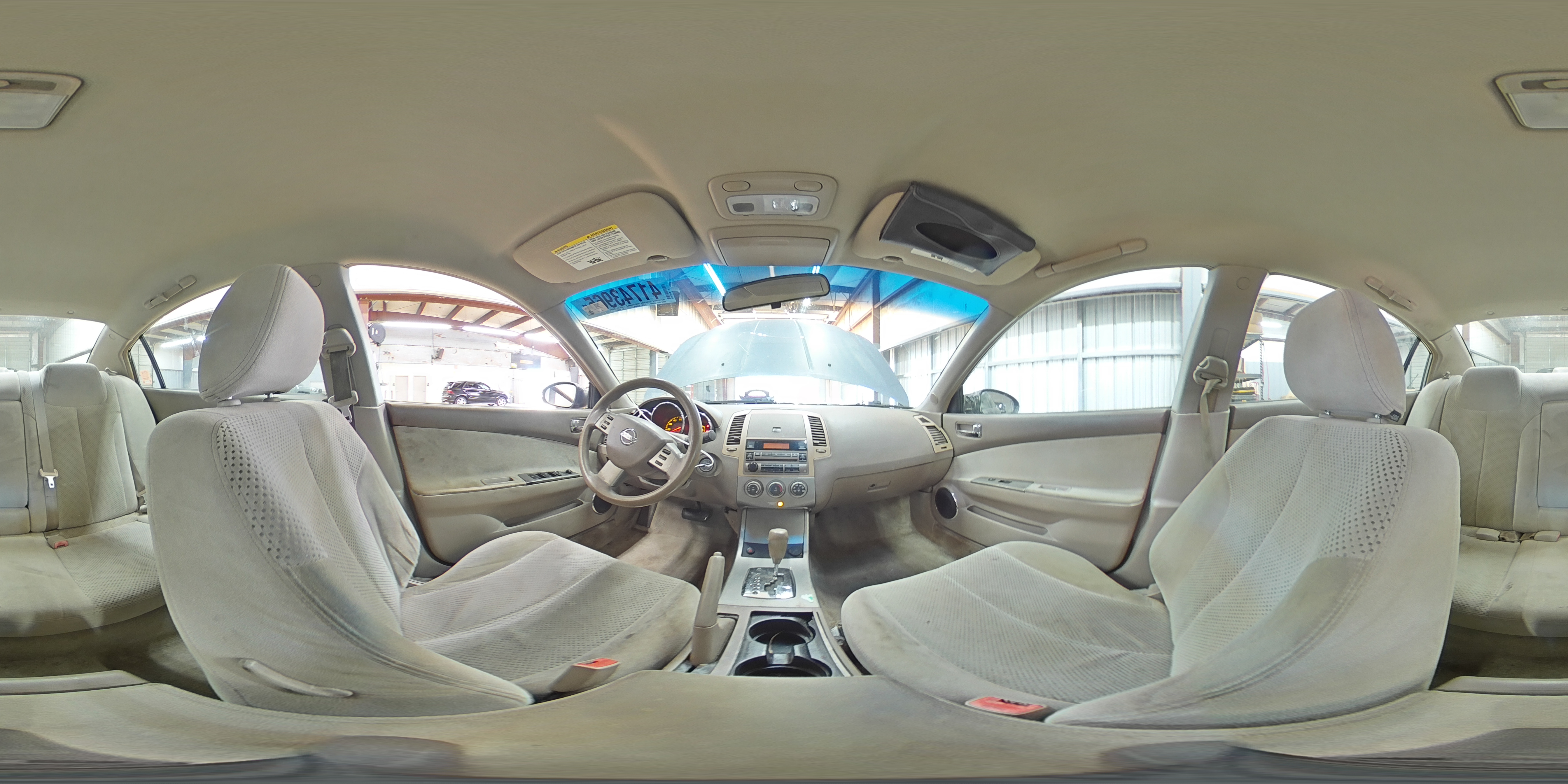 2005 Nissan Altima - Image 13