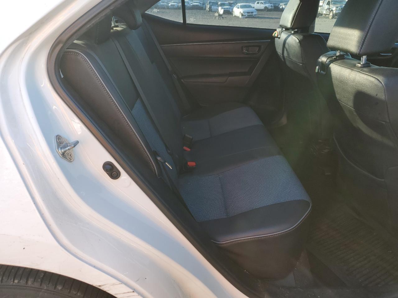 2014 Toyota Corolla - Image 10