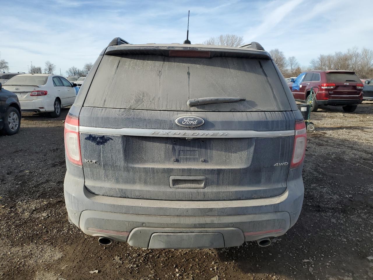 2012 Ford Explorer - Image 6