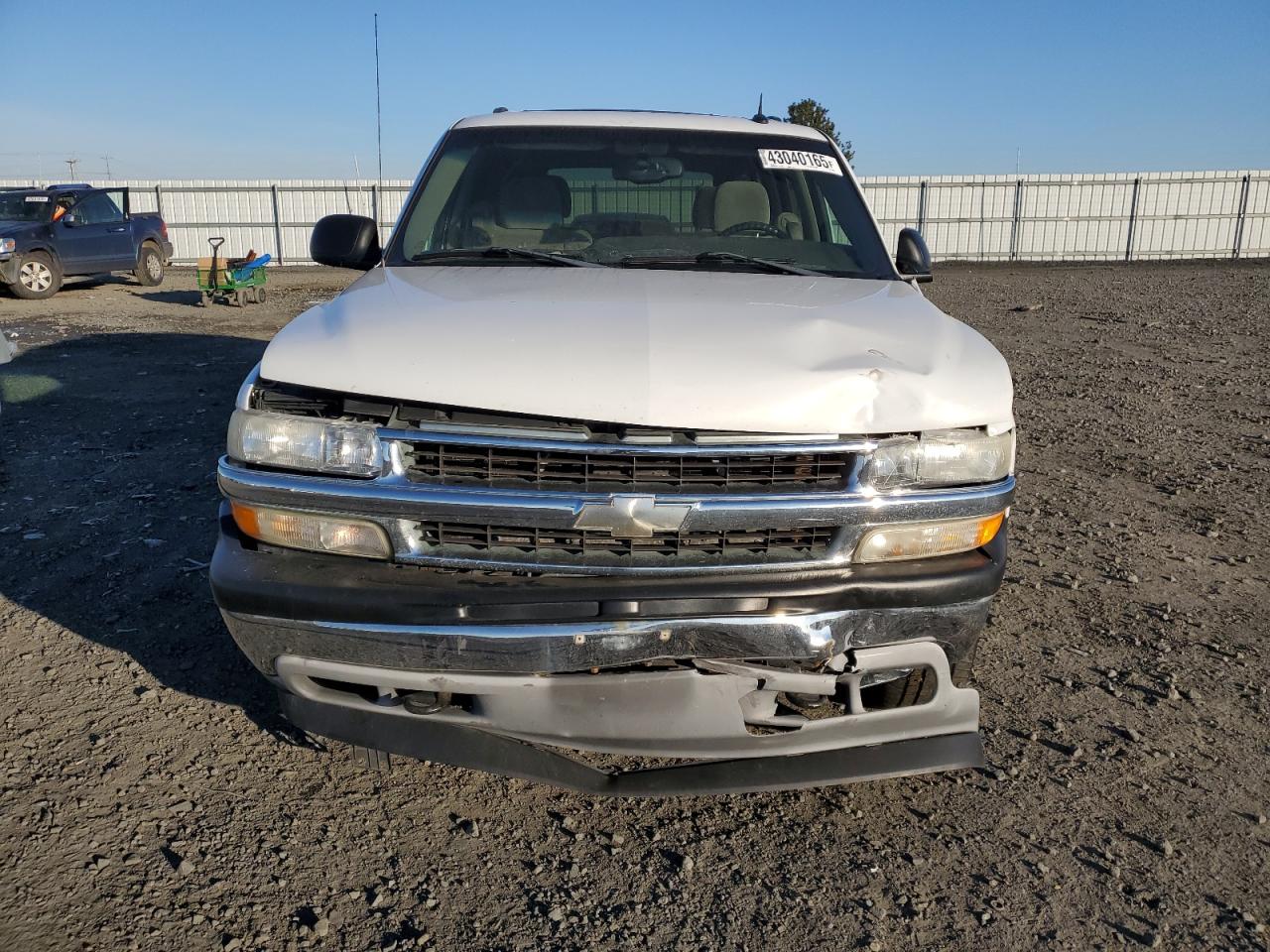 2005 Chevrolet Tahoe - Image 5