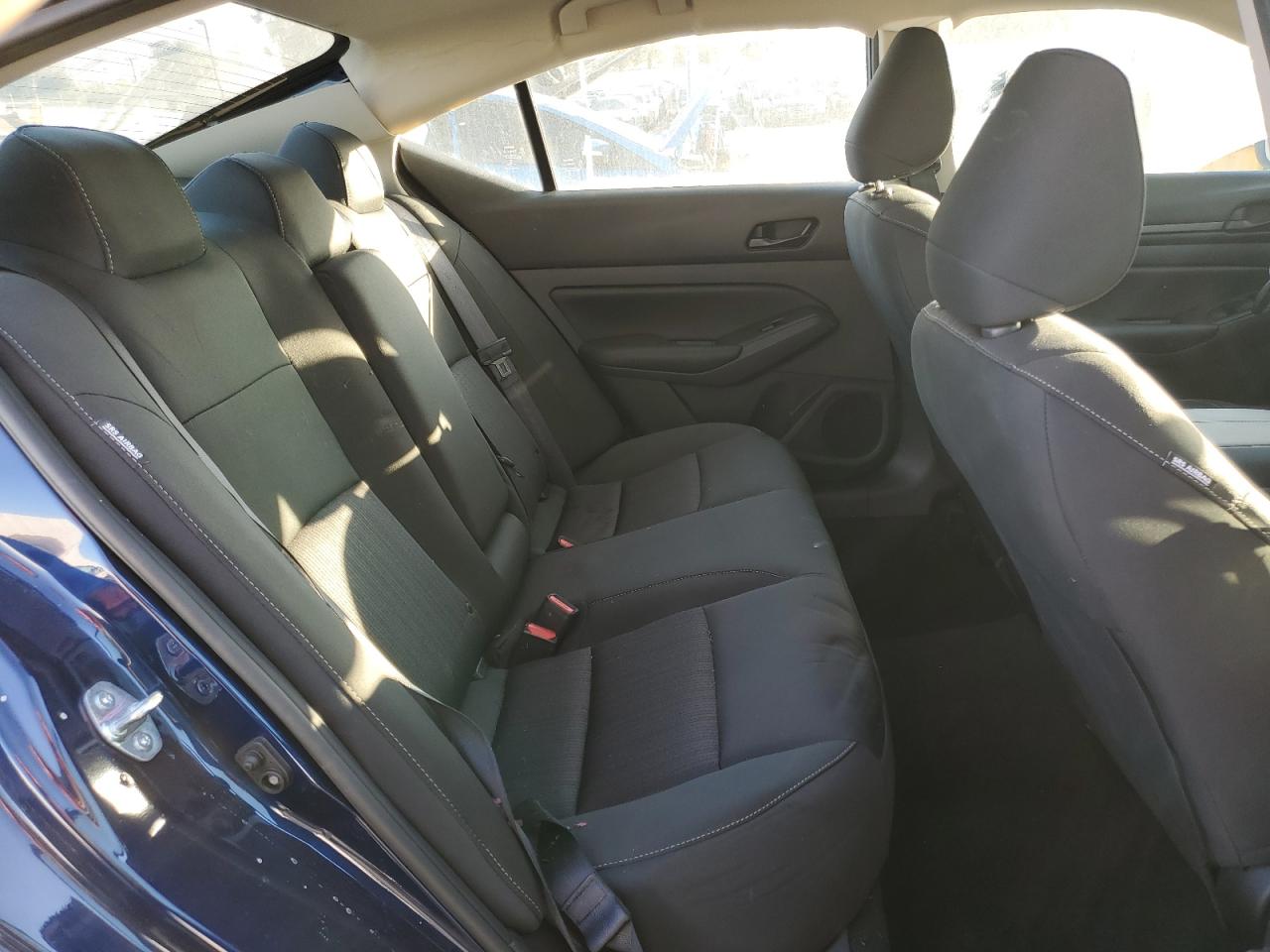 2024 Nissan Altima - Image 10