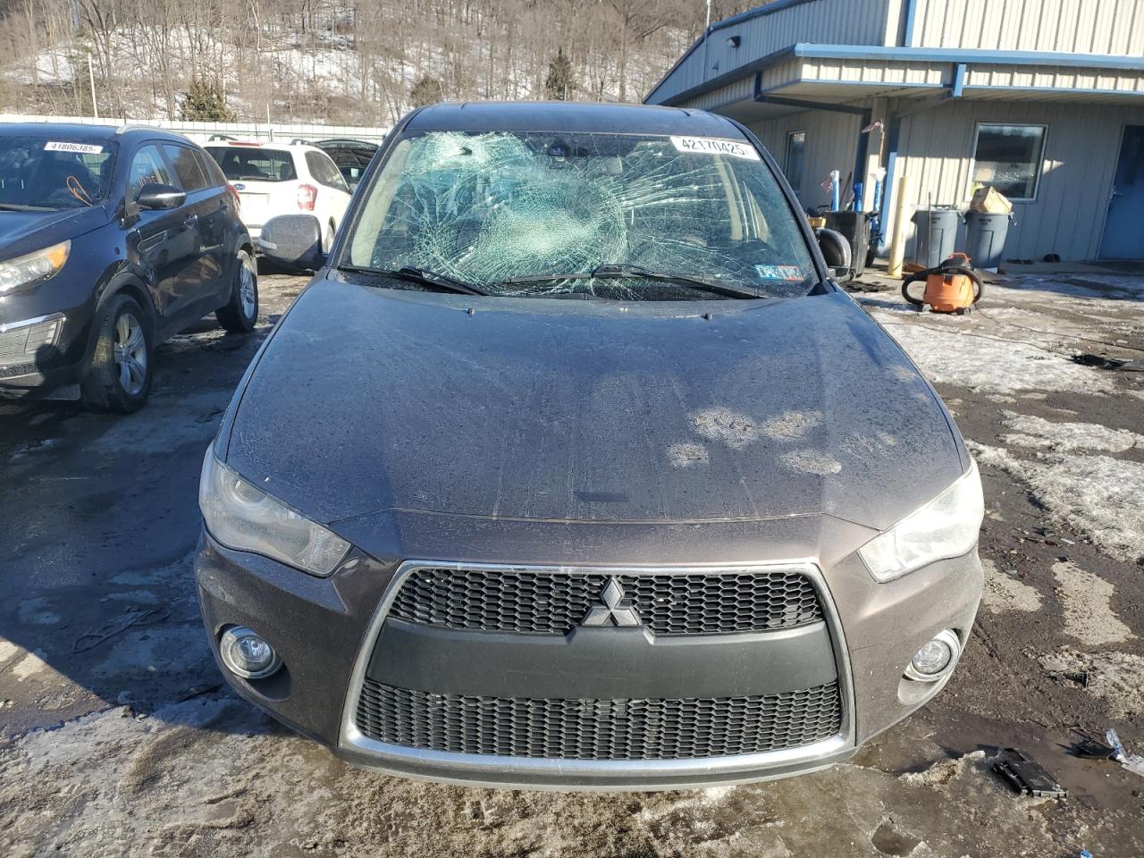 2012 Mitsubishi Outlander - Image 5