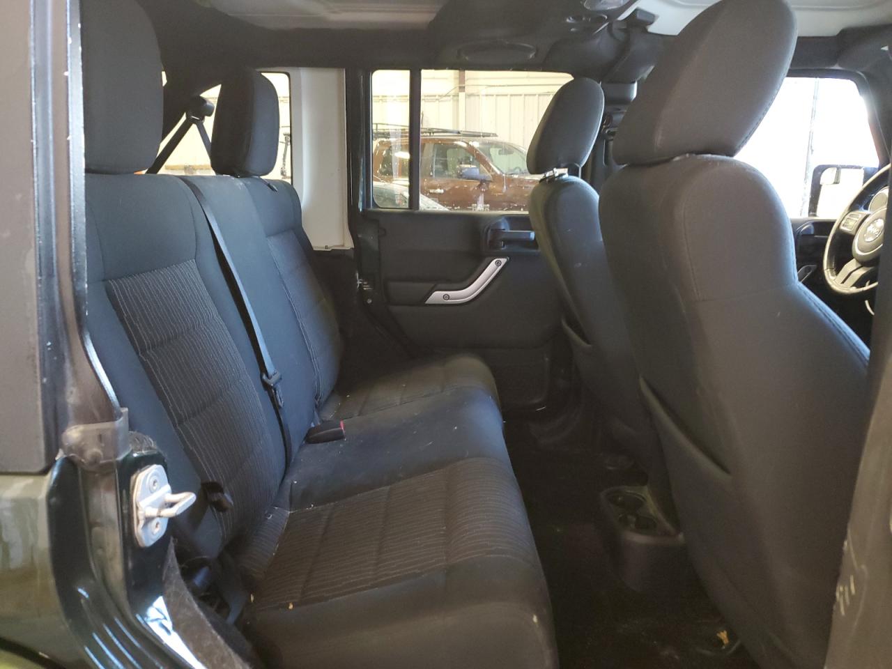 2011 Jeep Wrangler - Image 11