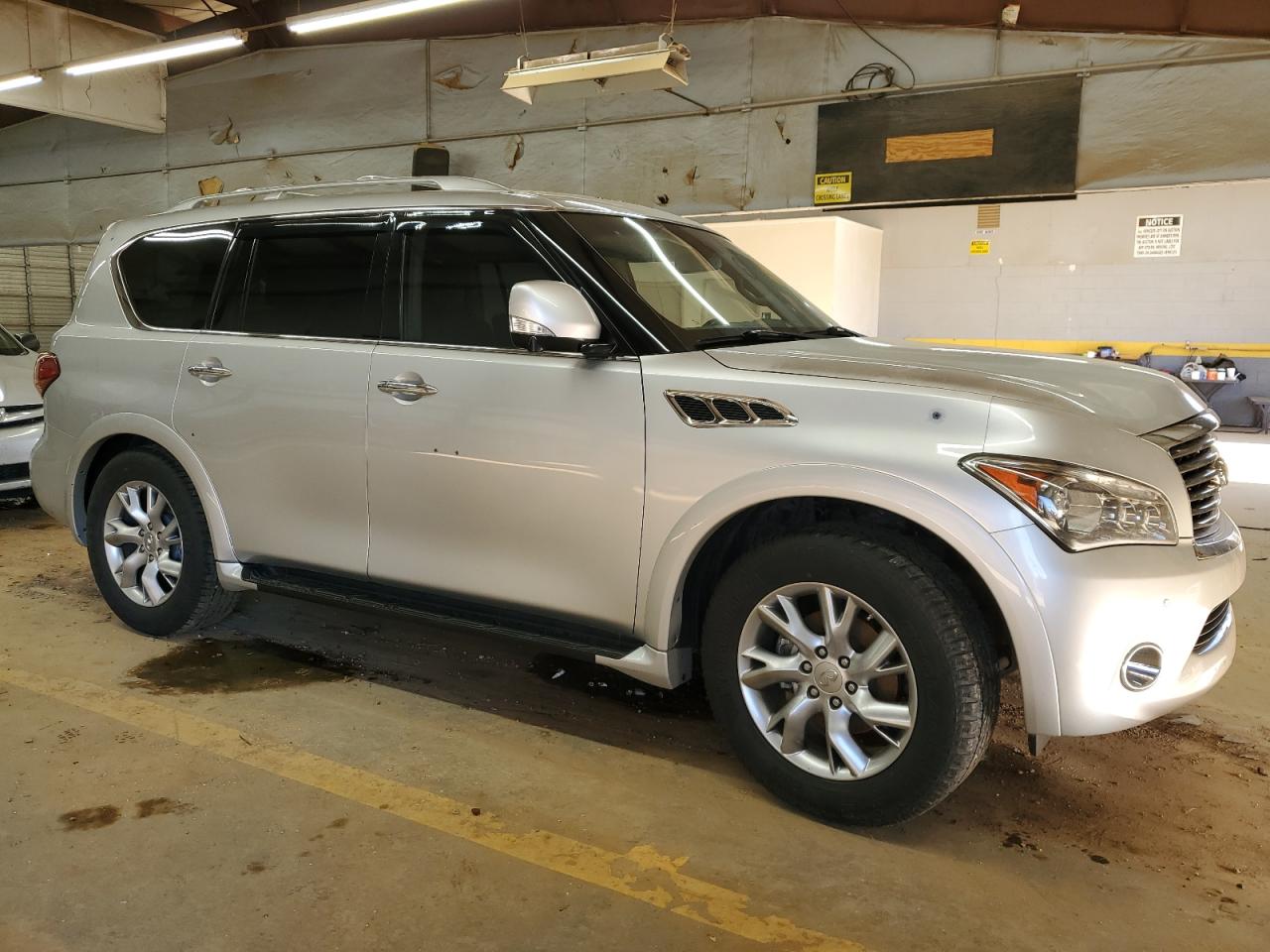 2012 Infiniti QX56 - Image 4