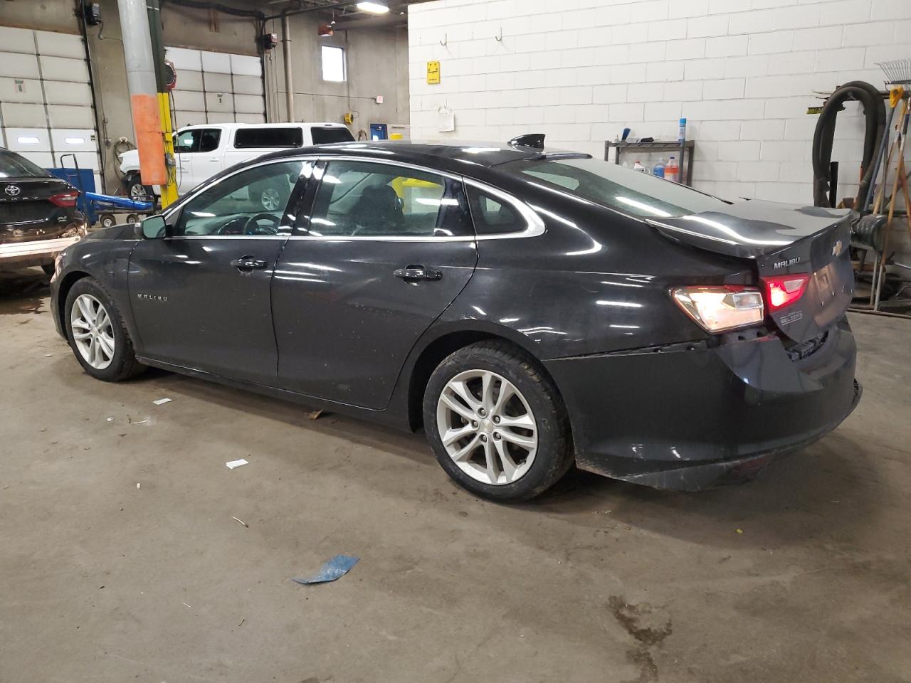2017 Chevrolet Malibu - Image 2