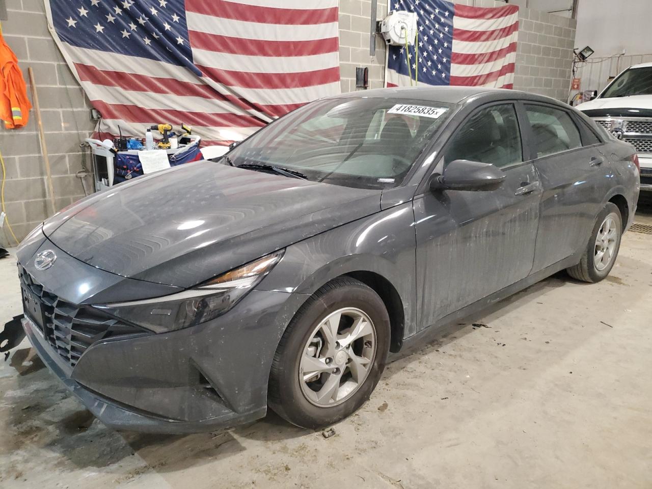 2023 Hyundai Elantra - Image 1