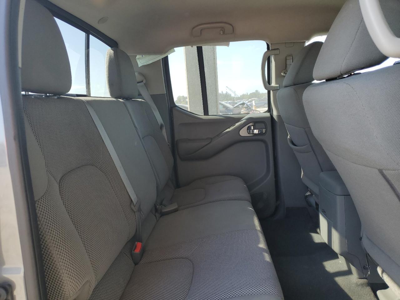 2019 Nissan Navara (Frontier) - Image 10