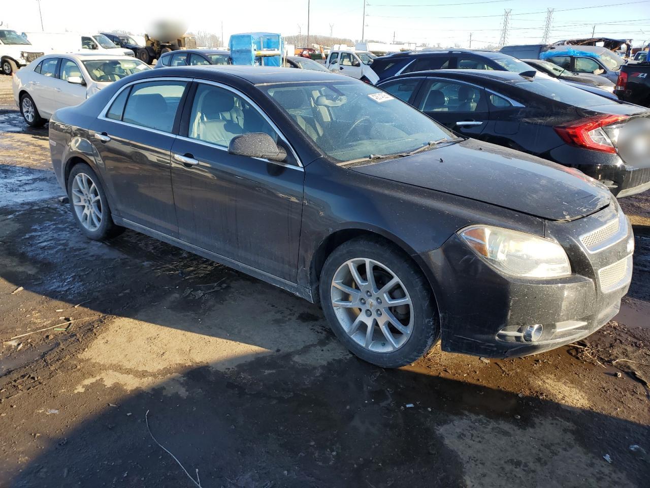 2010 Chevrolet Malibu - Image 4
