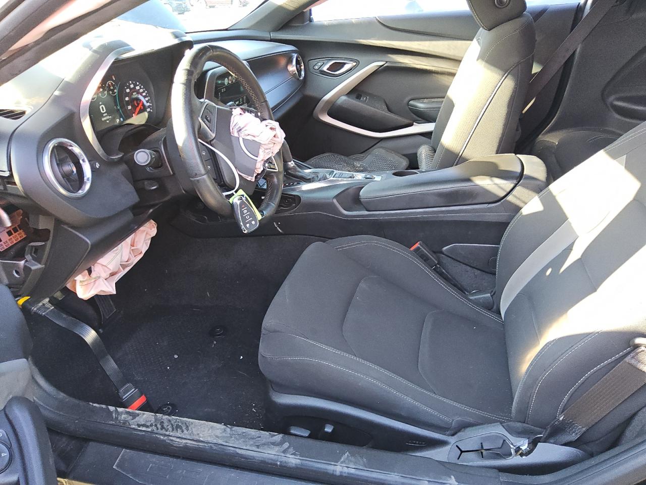2017 Chevrolet Camaro - Image 7