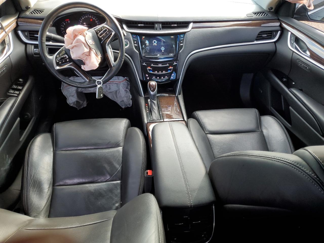 2016 Cadillac XTS - Image 8