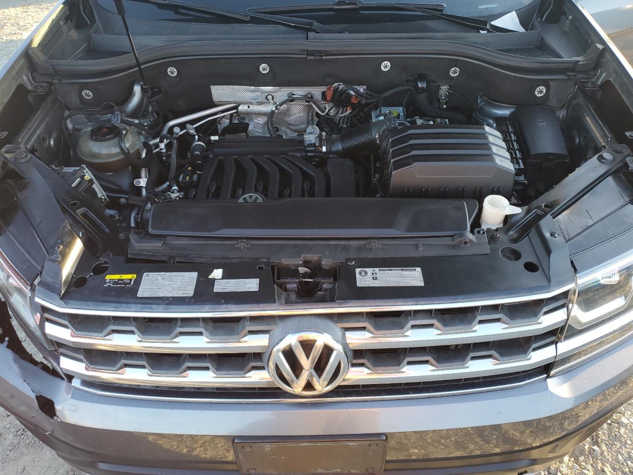 2018 Volkswagen Atlas - Image 12