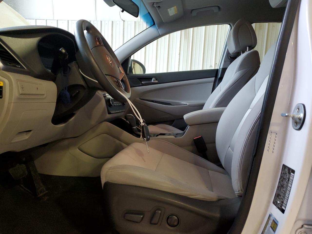 2017 Hyundai Tucson - Image 7