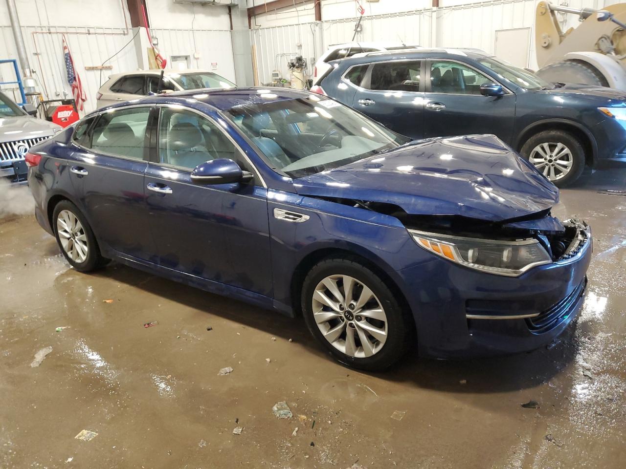 2016 Kia Optima - Image 4
