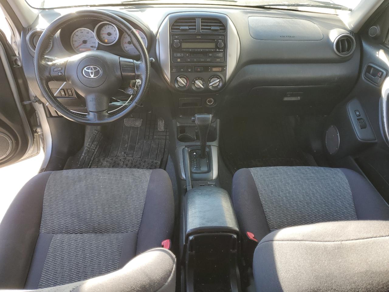 2005 Toyota RAV 4 - Image 8