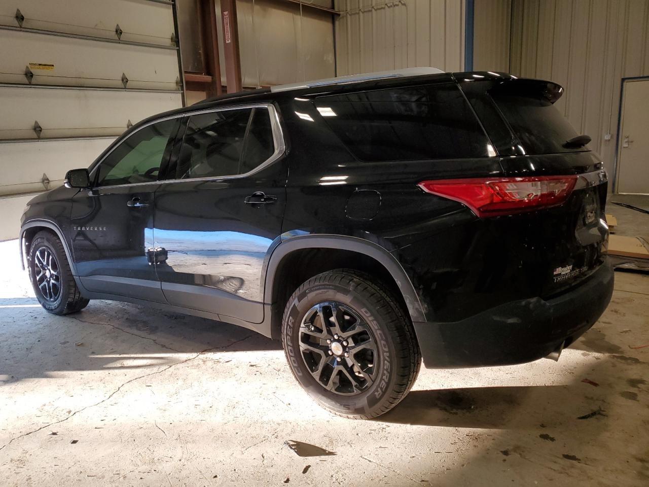 2018 Chevrolet Traverse - Image 2
