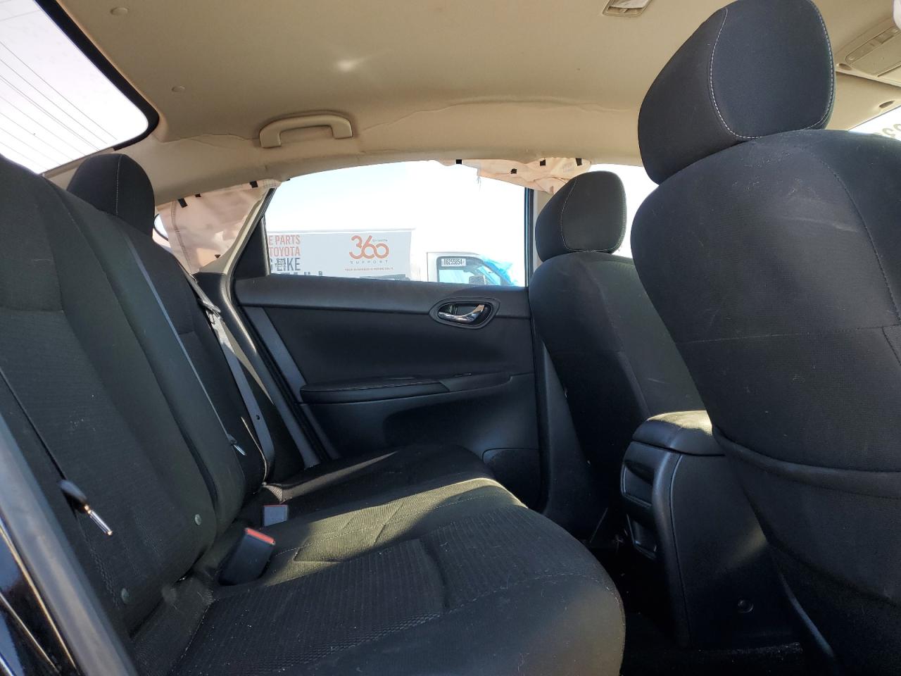 2019 Nissan Sentra - Image 11