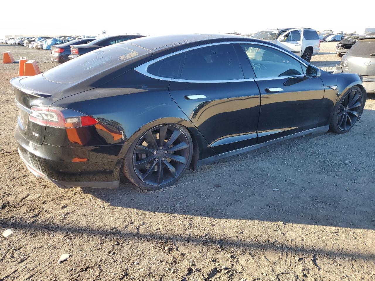 VIN 5YJSA1DP9DFP13733 2013 TESLA MODEL S no.3