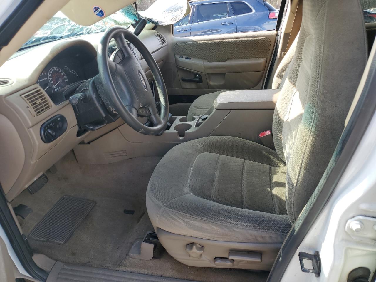 2002 Ford Explorer - Image 7