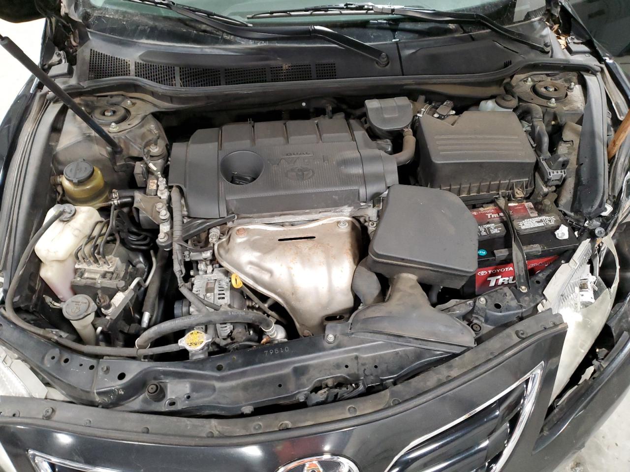 2011 Toyota Camry - Image 13