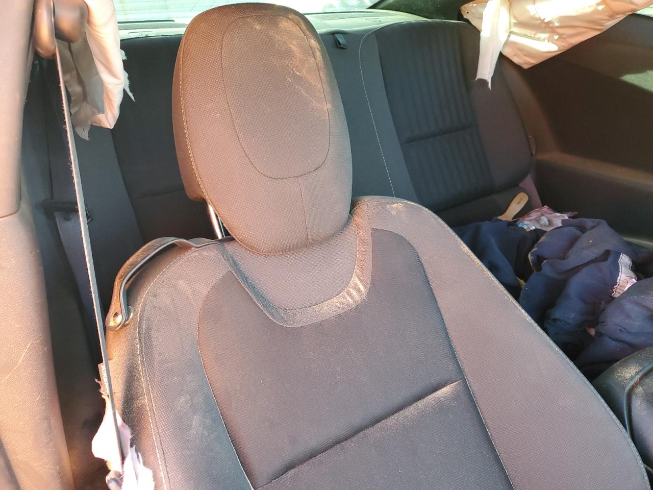 2014 Chevrolet Camaro - Image 11