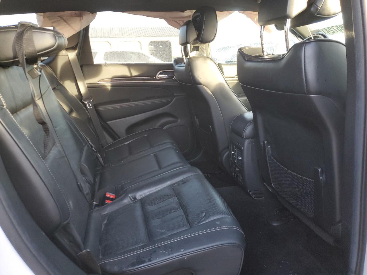 2014 Jeep Grand Cherokee - Image 11