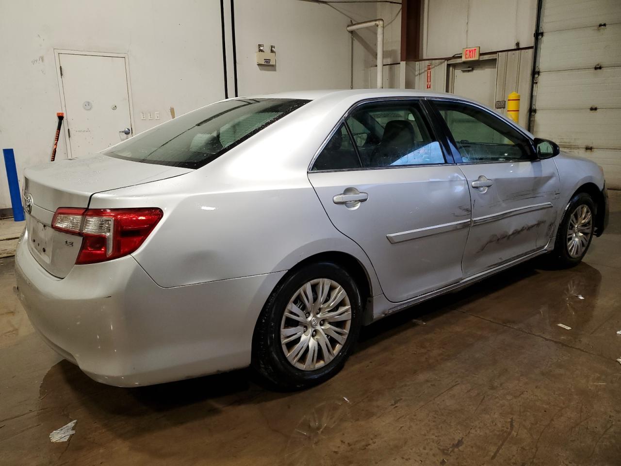 2013 Toyota Camry - Image 3