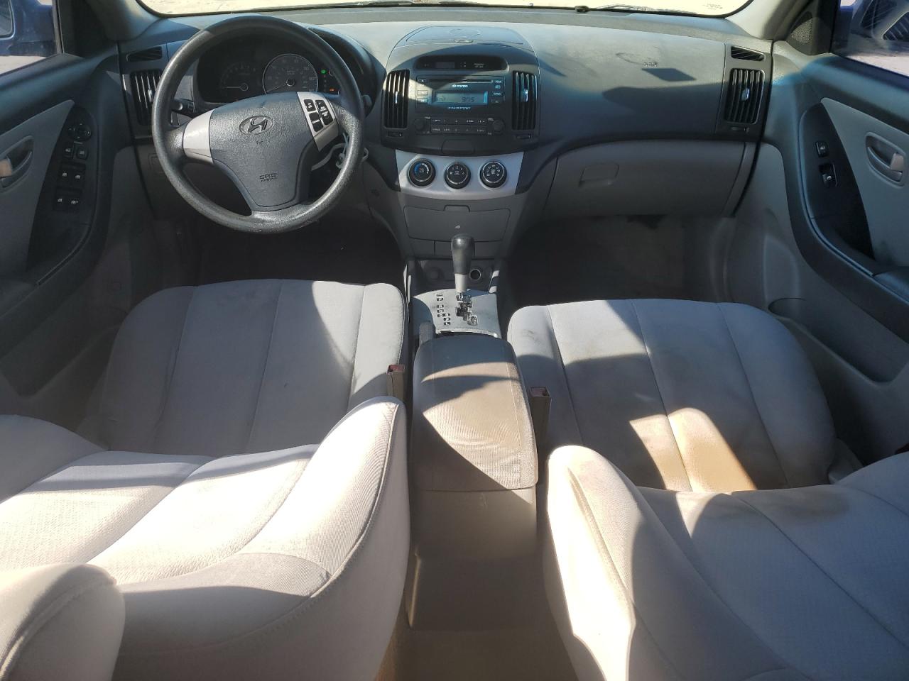2007 Hyundai Elantra - Image 8