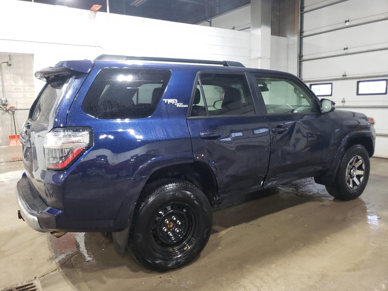 2019 Toyota 4Runner - Image 3