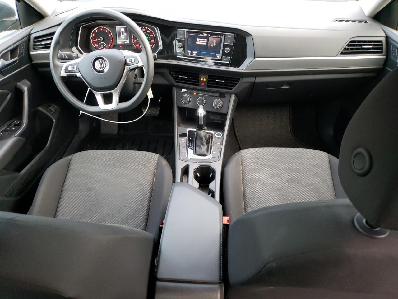 2021 Volkswagen Jetta - Image 8