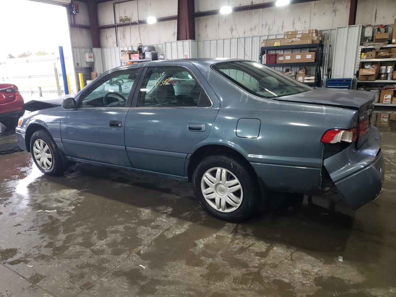 2001 Toyota Camry - Image 2