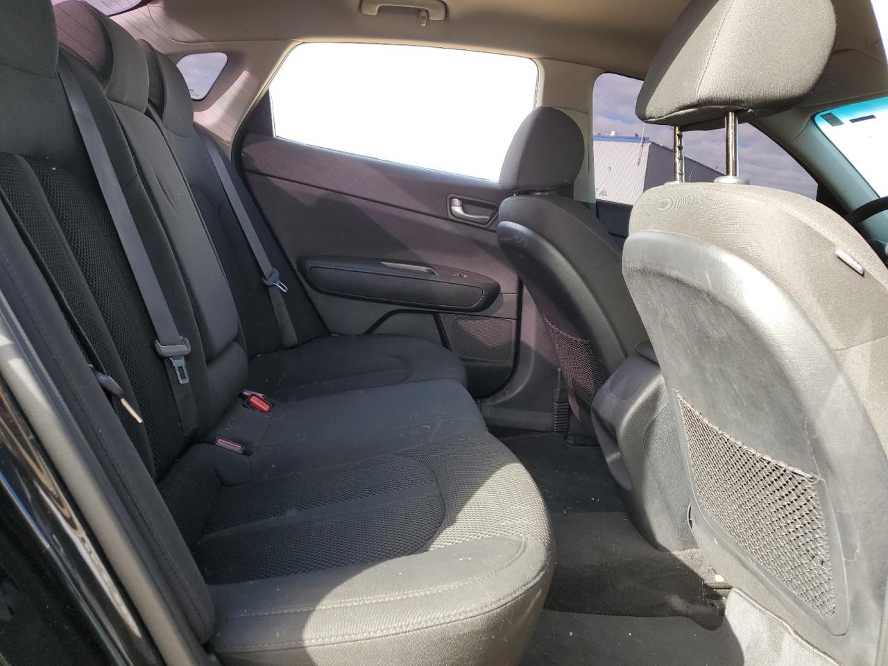 2019 Kia Optima - Image 10