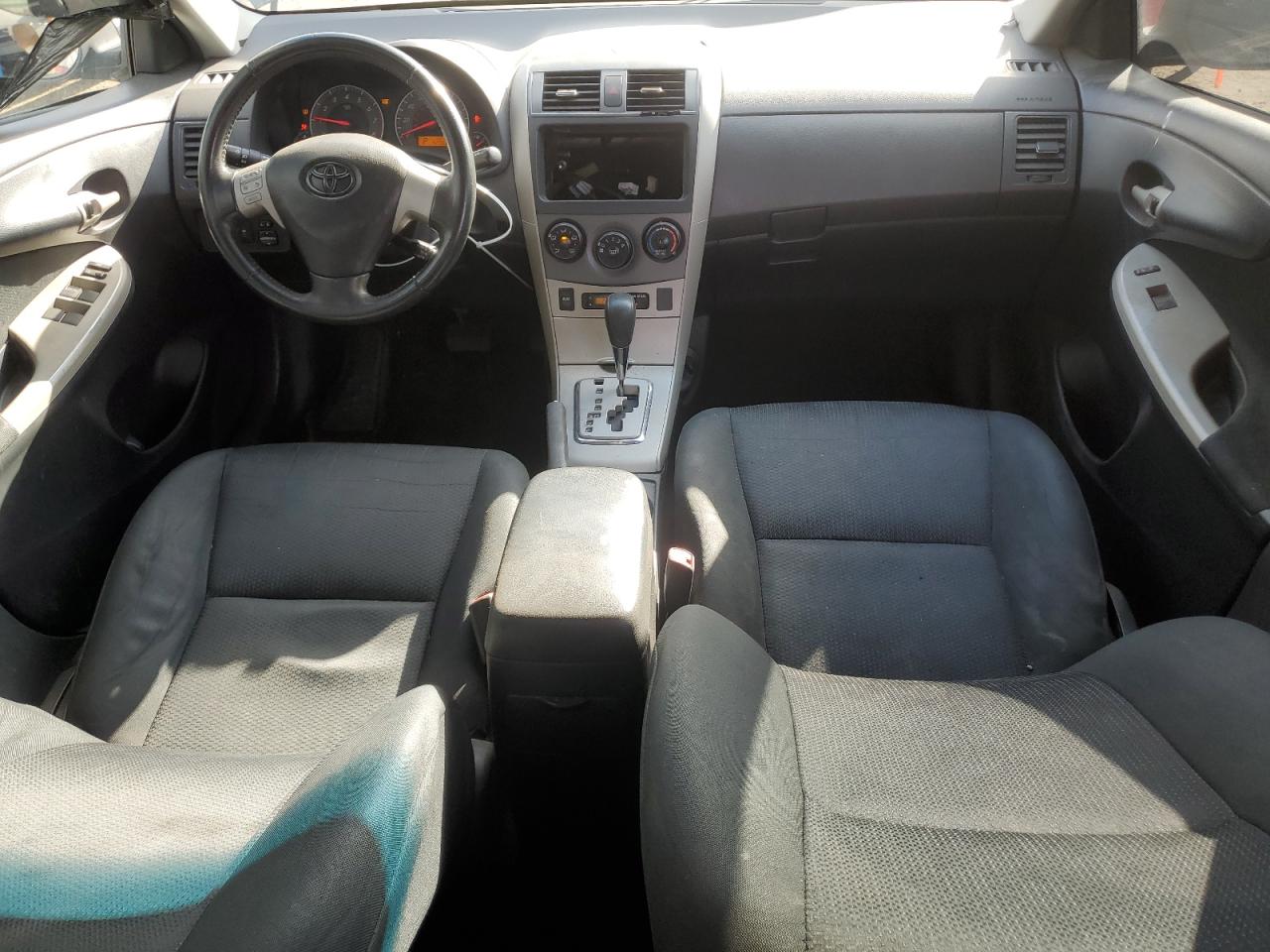2010 Toyota Corolla - Image 8